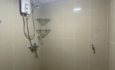 FOR SALE: STUDIO UNIT IN ETON TOWER MAKATI CITY