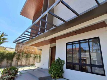 Brand New 5BR Modern Home with Private Pool in BF Homes
