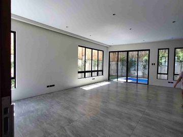 Brand New 5BR Modern Home with Private Pool in BF Homes