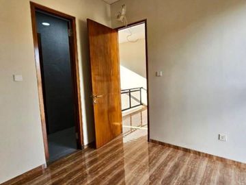 Jual Rumah di Cluster Diamond Residence Pamulang Dekat Pamulang Square Mall