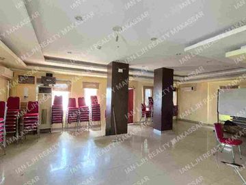 HOTEL SIAP PAKAI PERINTIS MAKASSAR. 7 LANTAI. ADA ROOFTOP. BALLROOM & LIFT.