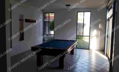 RENTA CASA SANTA MARIA EN PRIVADA CON PORTÓN ELÉCTRICO. 
CASA SOLA AMPLIA  EN PRIVADA CON PORTÓN ELÉCTRICO.