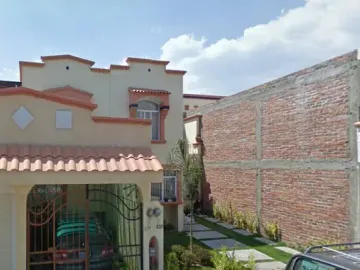 Casa En Remate Bancario- Brisas Del Lago, León, Guanajuato.