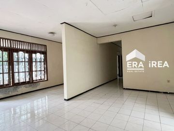 RUMAH DIJUAL DI FAJAR INDAH KARANGANYAR DEKAT SMA N COLOMADU