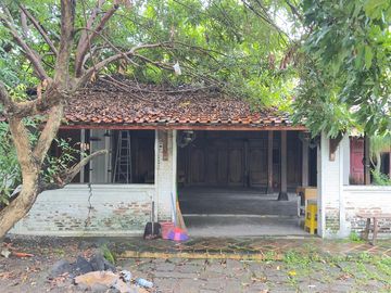 DIJUAL RUANG USAHA DI DANUKUSUMAN SERENGAN SURAKARTA
