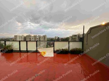 Penthouse de lujo, de 3 niveles, Terraza privada, estilo neoyorquino, departamento de lujo atrás de Walmart Express Zavaleta.