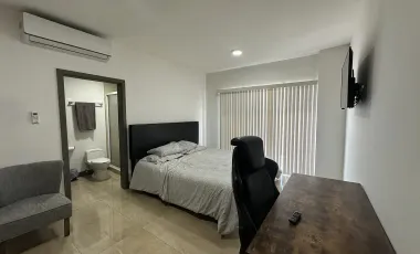 PENTHOUSE EN RENTA – VISTA A PLAZA ALAMEDA | OTAY