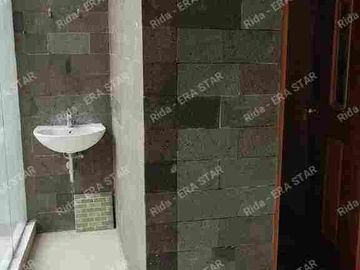 Dijual Ruko Bagus di jalan utama arteri kelapa dua Jakarta Barat