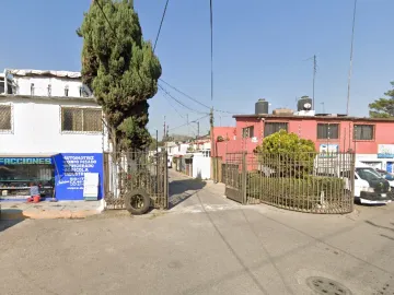 CASA EN FRACCIONAMIENTO LA LUZ, CUAUTITLAN IZCALLI, EDOMEX. REMATE ADJUDICADO