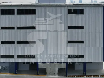Renta de Bodega Industrial en Lomas