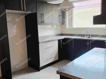 SUITE EN VENTA CON TERRAZA PRIVADA DENTRO URB EL CONDADO