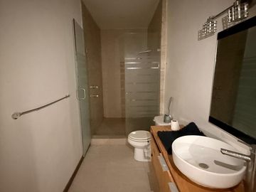 CASA EN VENTA 🏡✨ ATRÁS DE HOME DEPOT | ALBERCA | OPCIÓN DE FINANCIAMIENTO 💰