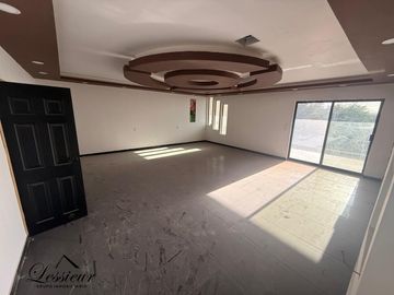 CASA EN VENTA 🏡✨ ATRÁS DE HOME DEPOT | ALBERCA | OPCIÓN DE FINANCIAMIENTO 💰