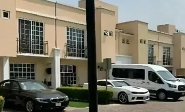 CASA EN FRACCIONAMIENTO GRAN MORADA, TOLUCA, EDOMEX. REMATE ADJUDICADO