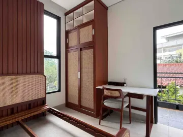 Dijual Rumah Lebak Bulus Baru Brand New House Desain Mewah  dekat Pintu Tol Jakarta Selatan