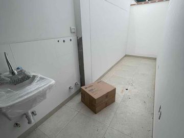 VENDO DUPLEX DE ESTREN0, EN ZONA RESIDENCIAL DE MAGDALENA