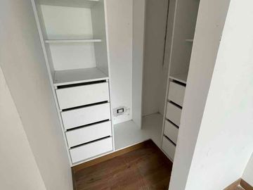 VENDO DUPLEX DE ESTRENO CON TERRAZA, EN ZONA RESIDENCIAL DE MAGDALENA