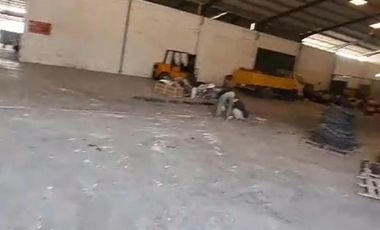 Dijual Cepat Gudang Gunung Putri Siap Pakai