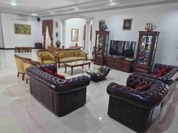 Rumah Mewah Lokasi Premium di BSD
