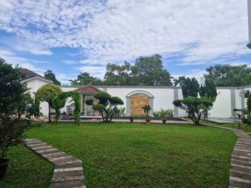Rumah Mewah Lokasi Premium di BSD