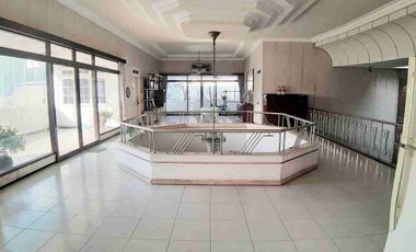 TURUN HARGA 3,5MILYAR!! MURAH RUMAH MEWAH MANYAR KERTOARJO BUTUH CEPAT LAKU