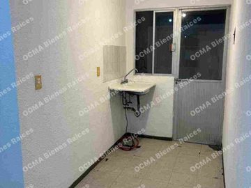 DEPARTAMENTO DUPLEX EN VENTA, EN PRIVADA, EN SAUCES I,  A 15 MIN DEL AEROPUERTO DE TOLUCA