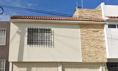 CASA EN SOLEDAD DE GRACIANO SANCHEZ, SAN LUIS POTOSI. REMATE ADJUDICADO