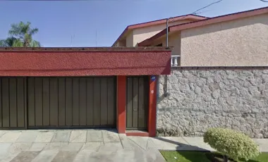 CASA EN MANANTIALES, CUAUTLA, MORELOS. REMATE ADJUDICADO
