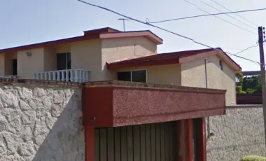 CASA EN MANANTIALES, CUAUTLA, MORELOS. REMATE ADJUDICADO