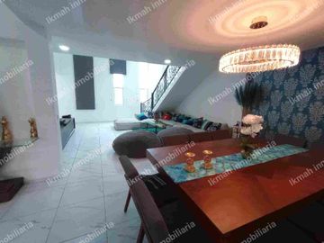 EXCELENTE RESIDENCIA EN METEPEC