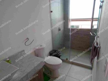 EXCELENTE RESIDENCIA EN METEPEC