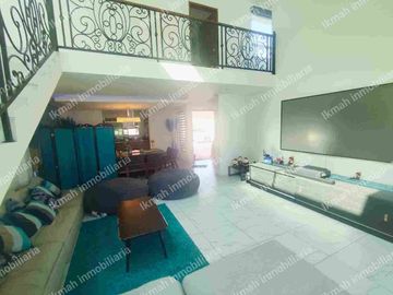 EXCELENTE RESIDENCIA EN METEPEC