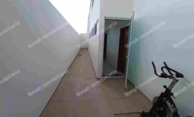 EXCELENTE RESIDENCIA EN METEPEC
