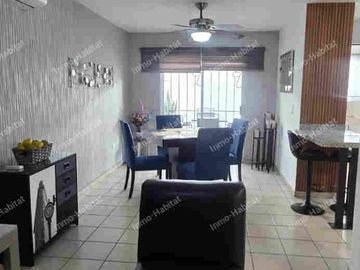 CASA EN VENTA EN PUERTA DE ANAHUAC, ESCOBEDO, NUEVO LEON.