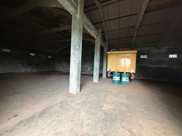 Gudang dan Kandang Ayam Strategis di Kawasan Srumbung, Magelang dekat dengan Jalan Raya Magelang-Yogya