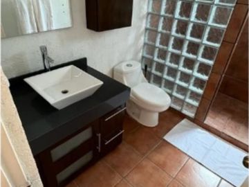 Departamento en Renta en Saltillo al Norte en Fraccionamiento Hacineda San Jeronimo con Alberca Completamente Amueblado, Equipado y con servicios incl