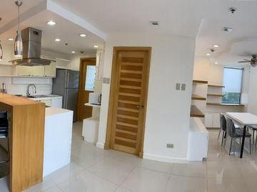 Bellagio – Tower 2 | Corner Unit Bi-Level Two Bedroom 2BR Condominium for Sale in Fort Bonifacio Global City, BGC, Taguig City