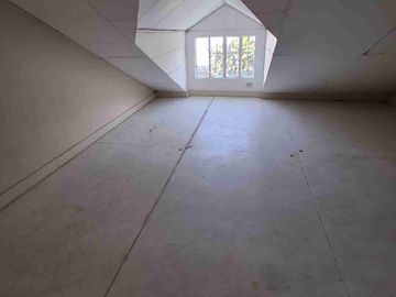 For Lease: 2–3BR Townhouse with Attic in BF Homes Parañaque | Gated Community with Pool