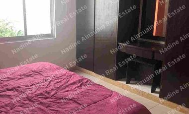 SE RENTA CASA TOTALMENTE AMUEBLADA EN RESIDENCIAL PALMARIS BY CUMBRES CANCÚN, SOBRE AVENIDA HUAYACAN, SEGURIDAD2 24 HORAS, AMENIDADES.