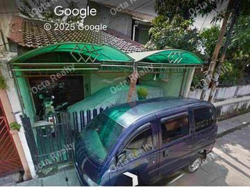 Di Jual Rumah 2 Lantai Hunian Asri dan Nyaman di Pondok Bambu Jakarta Timur
