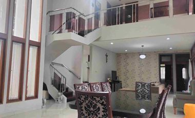 Rumah Mewah Hoek Villa Duta Bisa Kantor Akses Jagorawi Pajajaran