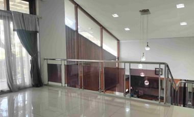 Rumah Mewah Hoek Villa Duta Bisa Kantor Akses Jagorawi Pajajaran