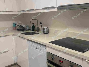 FOR LEASE- 3Bedrooms