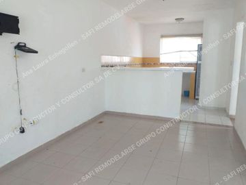 Oportunidad Única  Casa En Remate Bancario En Bahía Azul, Cancún