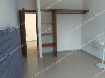 Oportunidad Única  Casa En Remate Bancario En Bahía Azul, Cancún