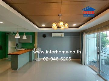 Two-story townhome, 18.1 sq.wah, Villaggio Rangsit Klong 3, Soi Chonlamark Phicharn 10, Chonlamark Phicharn Road, Chotiwet Road, Lam Luk Ka, Pathum Th
