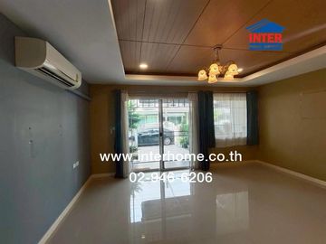 Two-story townhome, 18.1 sq.wah, Villaggio Rangsit Klong 3, Soi Chonlamark Phicharn 10, Chonlamark Phicharn Road, Chotiwet Road, Lam Luk Ka, Pathum Th