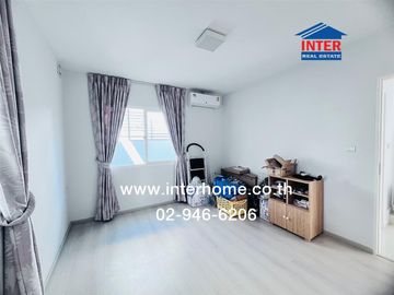 Two-story detached house, 50.7 sq.wah, Villaggio Srinakarin - Bangna Village, Bangna-Trat Road, Bua Nakarin Road, Bang Phli, Samut Prakan.