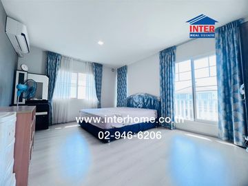 Two-story detached house, 50.7 sq.wah, Villaggio Srinakarin - Bangna Village, Bangna-Trat Road, Bua Nakarin Road, Bang Phli, Samut Prakan.
