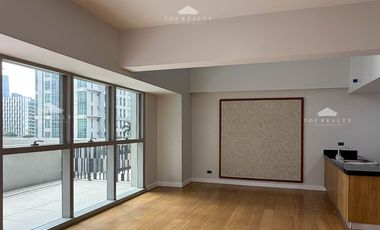 Luxury 3BR Condo in The Seasons Haru at BGC, Taguig City